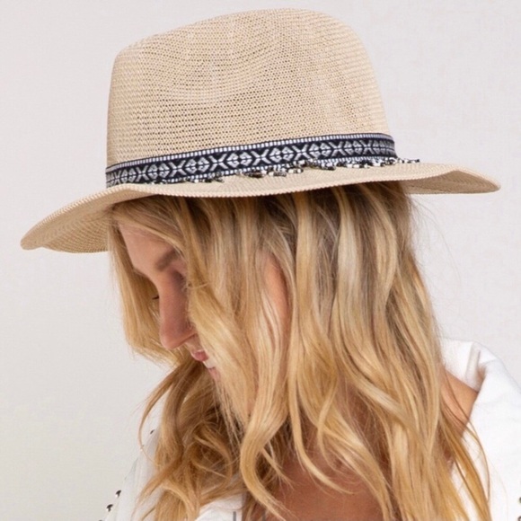 POL Natural + Decorative Beaded Fringe Band Woven Sun Hat - Picture 4 of 13